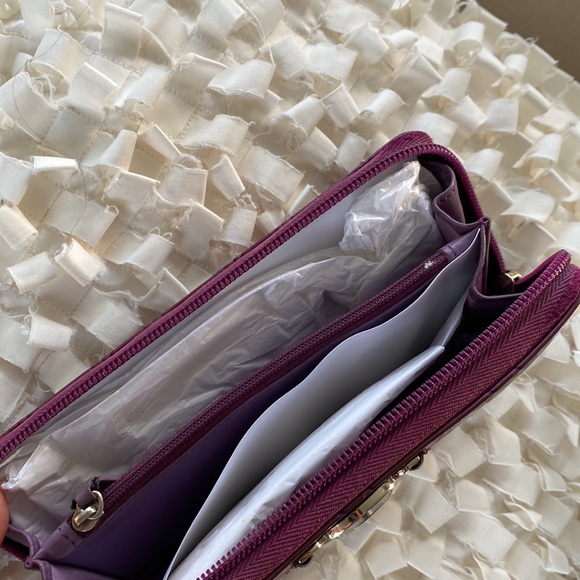 Wallet - Picture 2 of 2